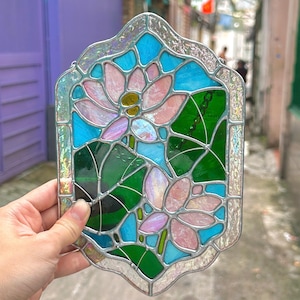 Lotus Stained Glass Panel, Lotus Flower Suncatcher, Flower Stained Glass Panel, Stained Glass Panel, Handmade Stained Glass Panel, Lotus